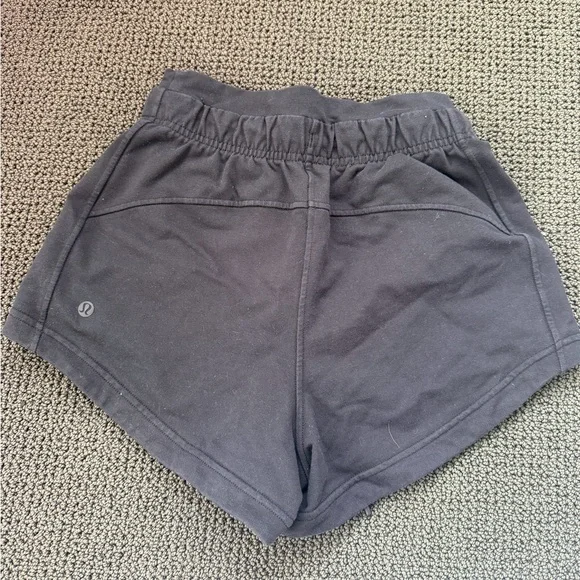 Black lululemon tie up shorts. Super cute! Size 2. - Picture 3 of 3